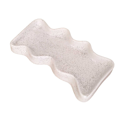 bandeja de cerámica ondulada blanca diseño orgánico