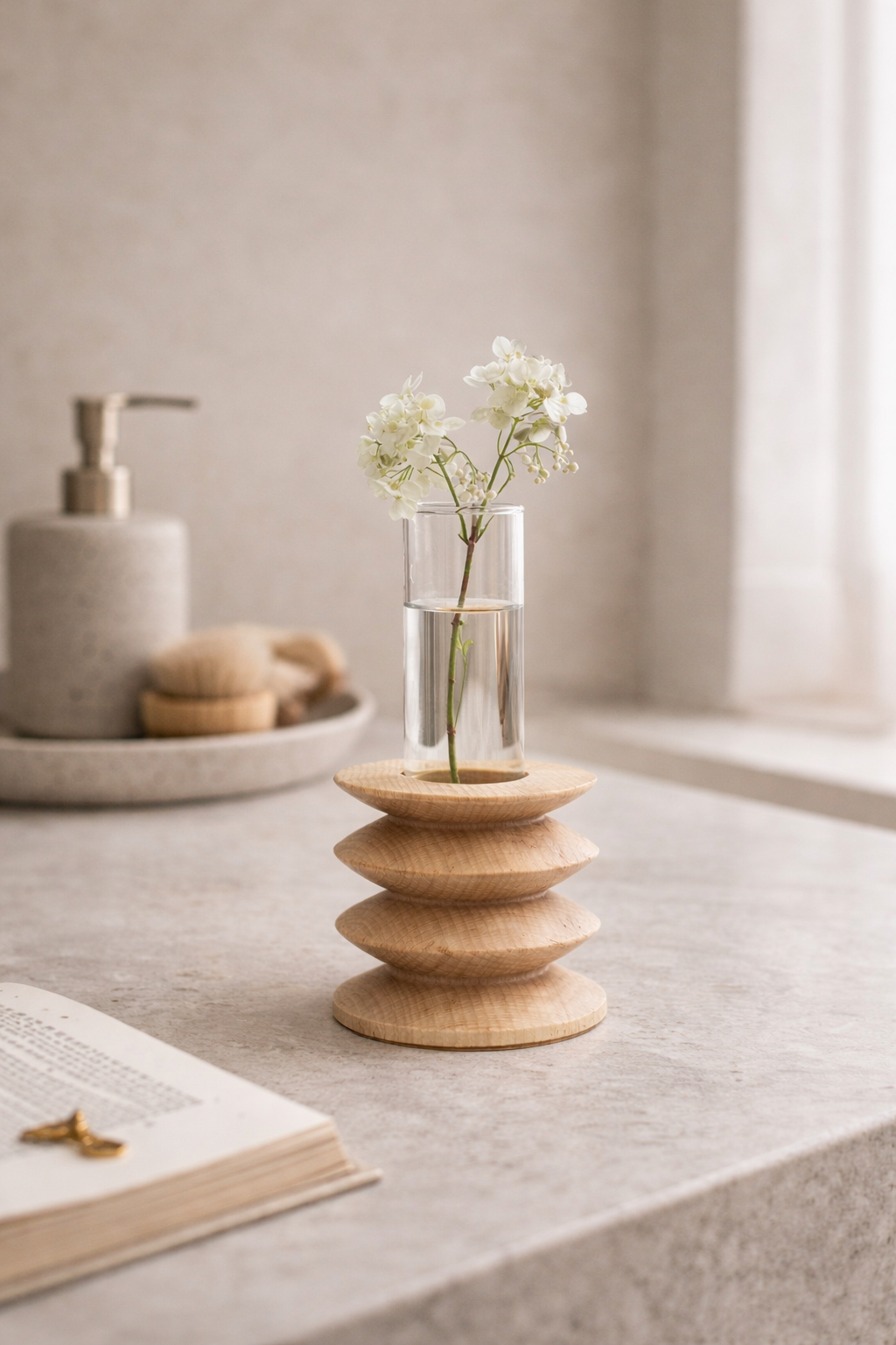 Jarrón de madera de haya Totem corto con tubo de vidrio | Artesanía portuguesa